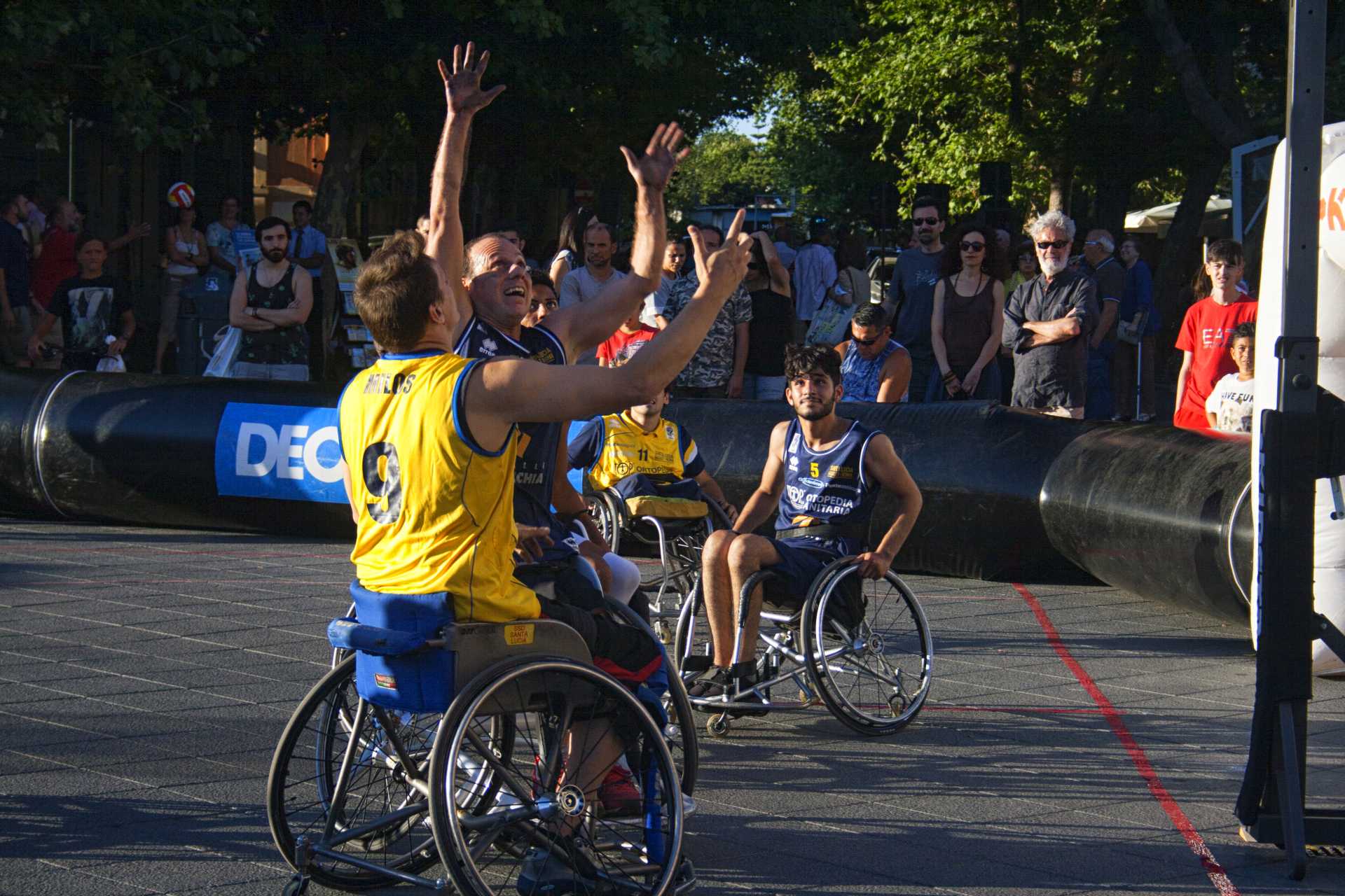 In.To. Rome, Togheter We Stand: Basketball and Wheelchair Basketball